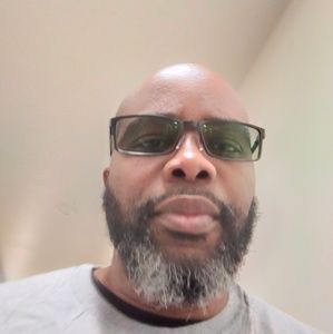 Meet your Posher, Stanley